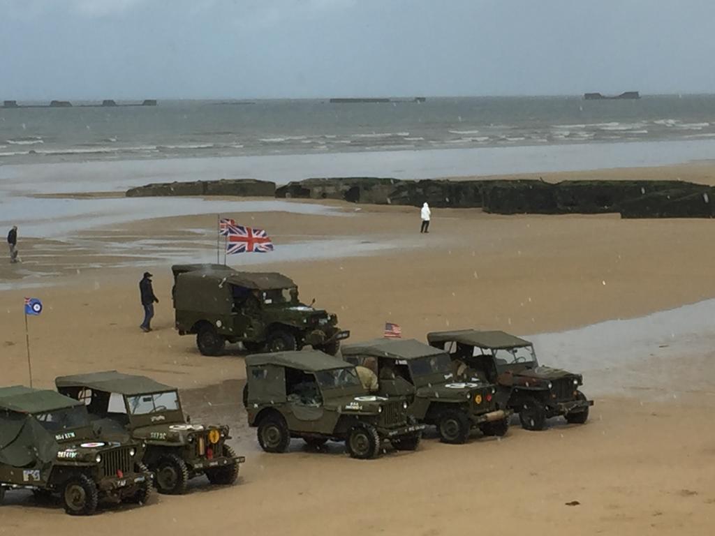 Dday Aviators Hotell Arromanches-les-Bains Exteriör bild